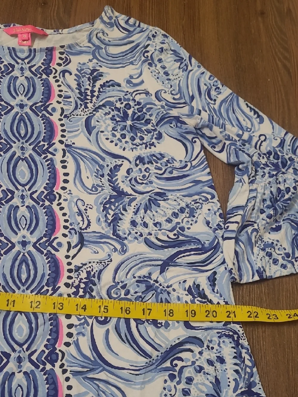 Lilly Pulitzer Blue & Pink‎ Printed Tunic - Picture 5 of 13
